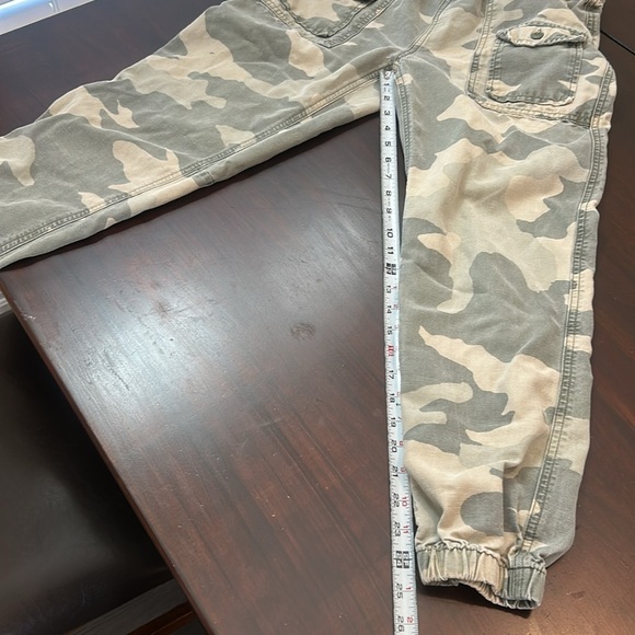 Aerie Double Pocket Utility Jogger Women Camo Size S - Picture 9 of 16
